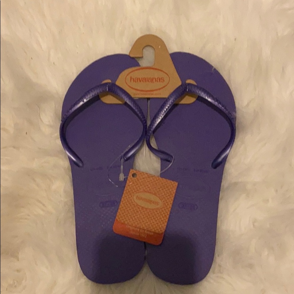 NWT purple Havaianas size 37/8